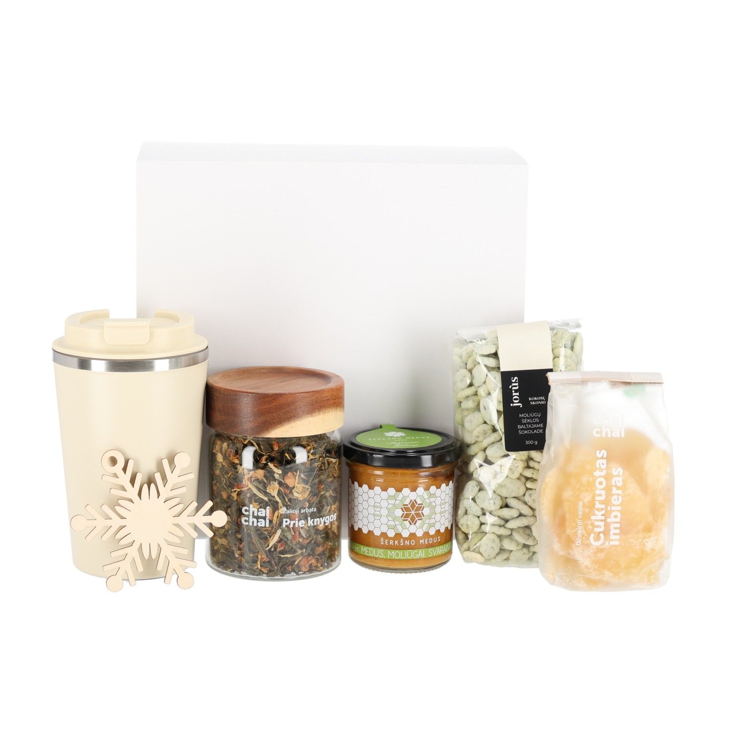 Kaledinis-verslo-dovanu-rinkinys-Serksnas-1.jpg Kalėdinis dovanų rinkinys Šerkšnas įpakuotas baltoje magnetinėje dėžutėje ant kurios galima logotipo spauda