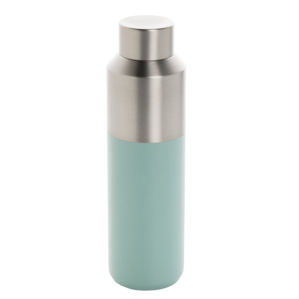 Žalios spalvos termo gertuvė Fluid 600 ml. Pagaminta iš perdirbto nerūdijančio plieno.