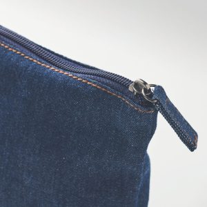 Kosmetine-Style-Pouch-Melyna-4.jpg Mėlyna