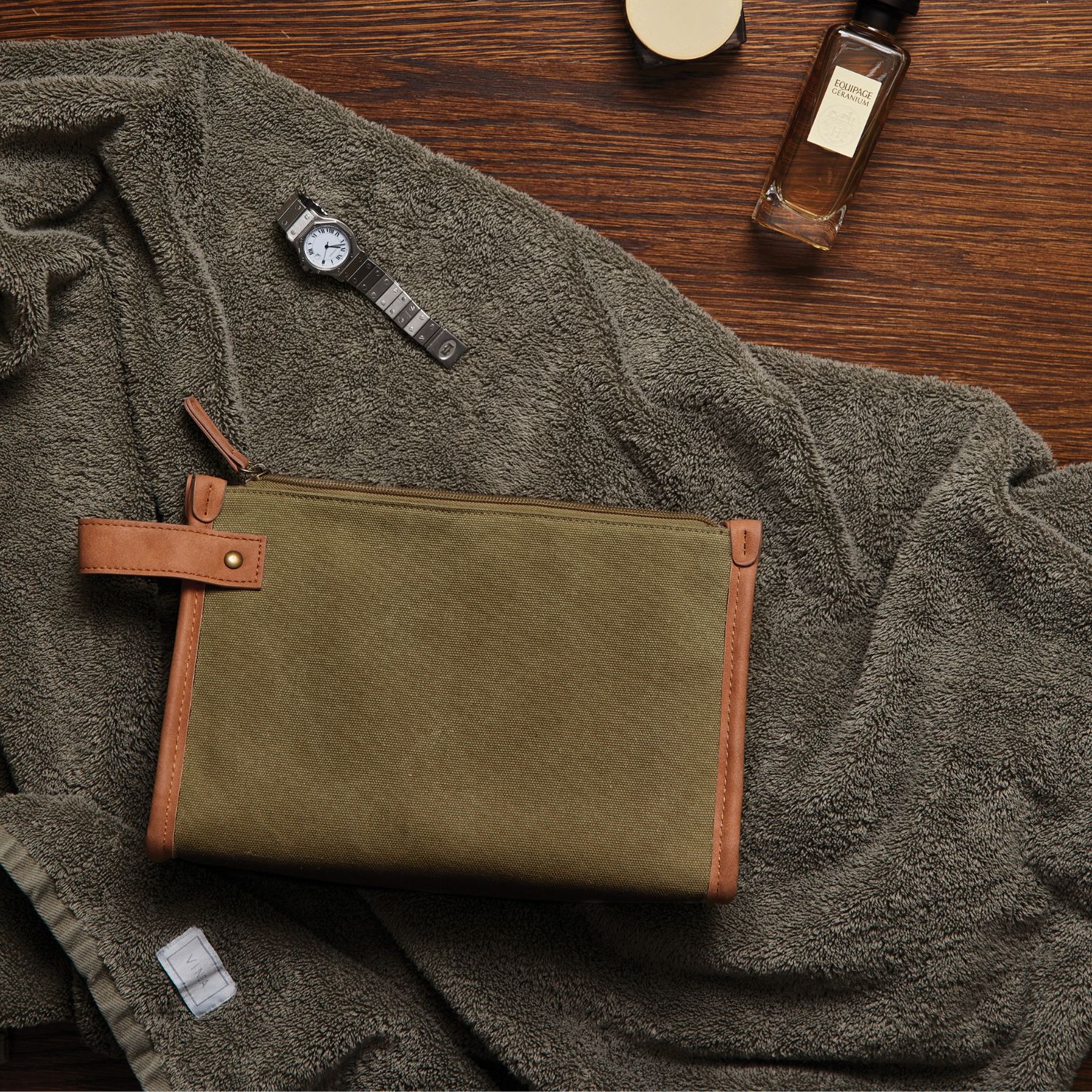 Kosmetine-Vinga-Bosler-Zalia-4.jpg Žalia