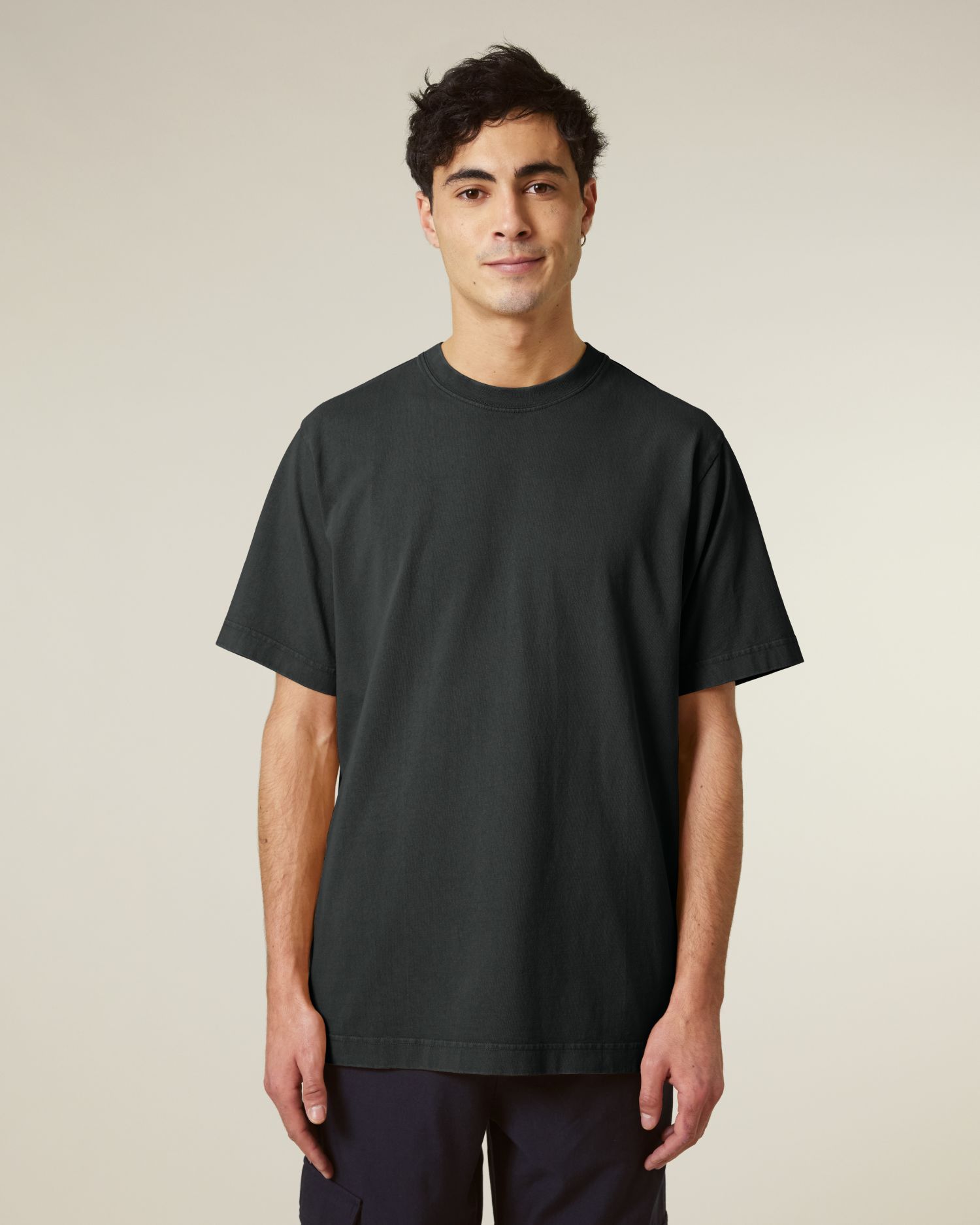 SFM1_STTU073_C140-1.jpg Juoda