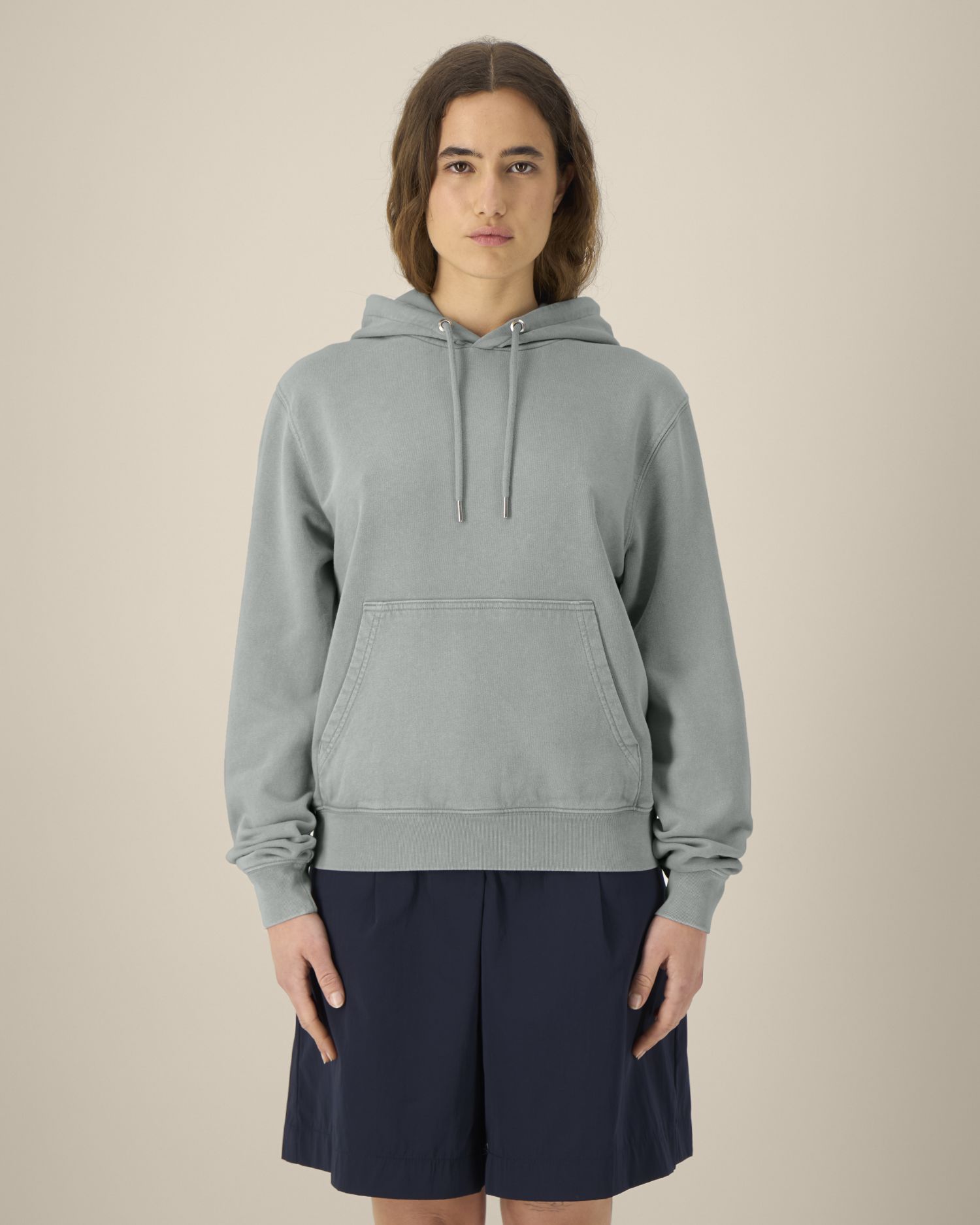 SFM6_STSU040_C157.jpg Šviesi pilka