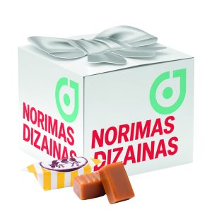 Įvairios spalvos