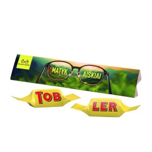 Toblerone-sokoladas-reklamineje-pakuoteje-Ivairios-3.jpg Įvairios spalvos